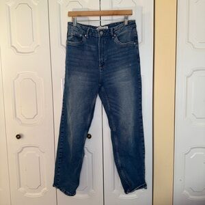 Women’s Stradivarius Mom Slim Fit Blue Jeans Size 10